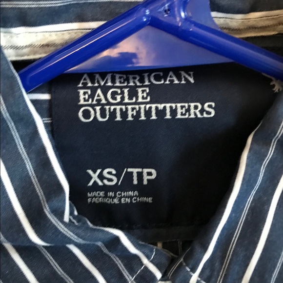 American Eagle button down - Picture 2 of 2